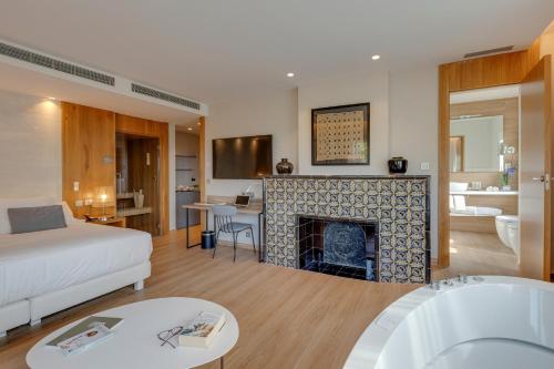 Hotel Boutique Mirlo Barcelona - image 3
