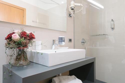 Triple Room image 9