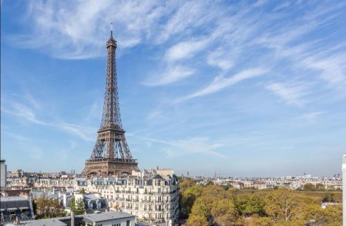Tour eiffel vue fantastique chambre d'hôte Paris 15 Vaugirard