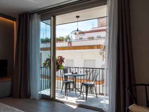 Sitges Spaces Seaside Beach Flat with Terrace