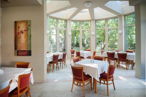 Jeravi Beach Hotel - All Inclusive