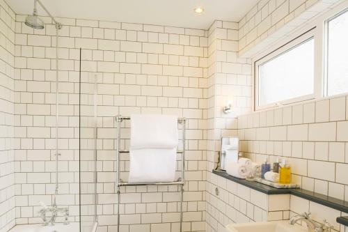 Merchants Manor Spa - image 3