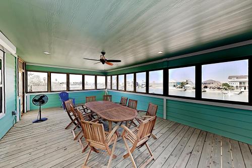 2 New Canal-Front Homes - Pier & Outdoor Living home - main image