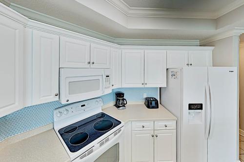 Phoenix West - Gulf-View & All-Suite - Pools & Gym condo - image 5
