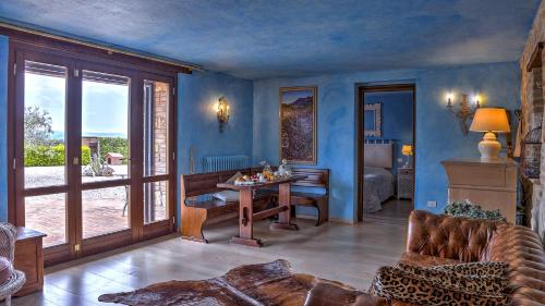 Casal Del Salice 10, Emma Villas in San Damiano