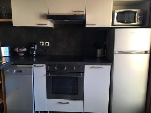 Duplex renove 2 chambres et mezzanine