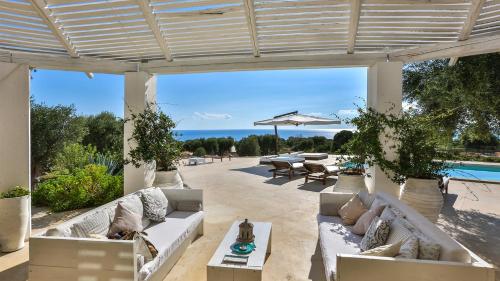VILLA PAJARE FRANCESI 8&2, Emma Villas