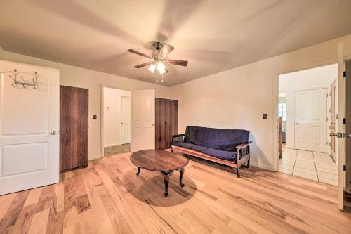 Peaceful Tuolumne Hideaway with Sweeping Views! - image 4
