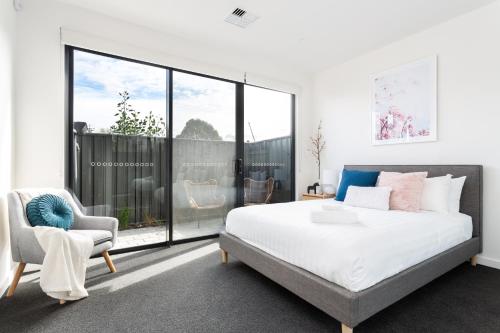 Little Grenfell Apartments by Urban Rest in Kent Town