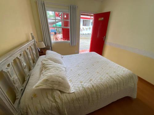 Chalet image 8