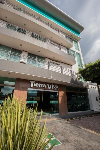 . TIERRA VIVA