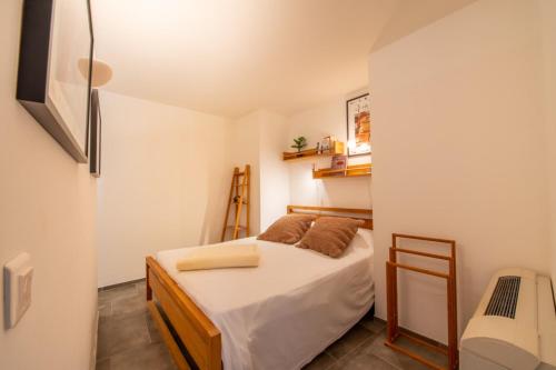 Beautiful apartment in the heart of Saint-Tropez - image 3