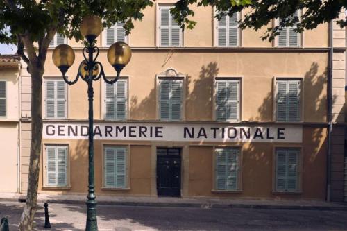 Beautiful apartment in the heart of Saint-Tropez - image 10
