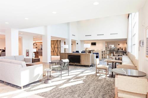 ทัศนียภาพภายนอกโรงแรม, Staybridge Suites Denver North - Thornton By IHG in ทอร์นตัน (CO)