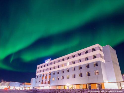 . Aqsarniit Hotel and Conference Centre