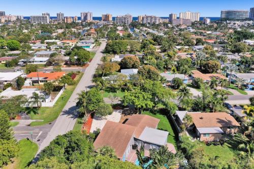 Pompano Beach House thumb 4