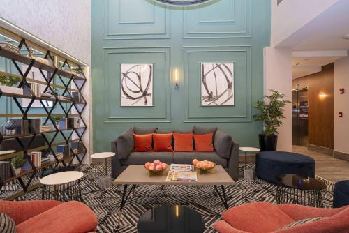 Sandman Signature Sherwood Park Hotel