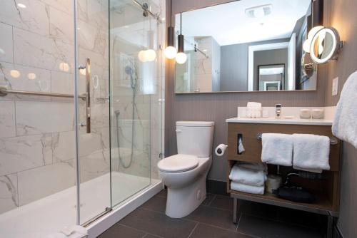 Sandman Signature Sherwood Park Hotel