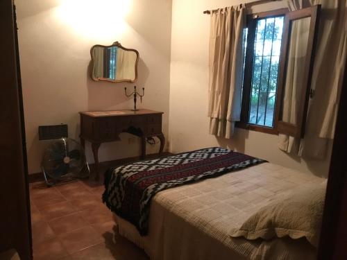Baradero - La vida de campo a una hora del Obelisco! km142 R9 - las chapas casa de campo baradero in Baradero