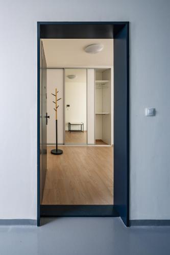 Prague Days - Apartment with Balcony and Parking in Trendy New Residential Area in Karlín - image 11