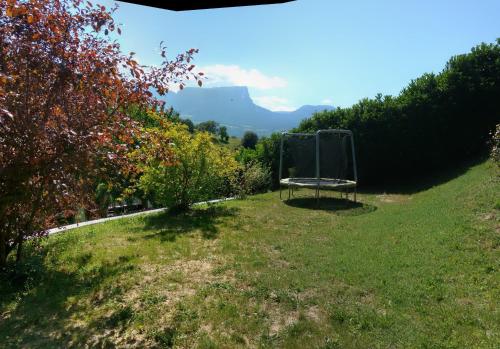 Gîte clair, spacieux et cosy avec vue sur le massif de la Chartreuse