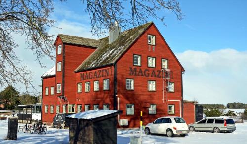 Gotland Magazin1 Guesthouse in 哈夫德姆