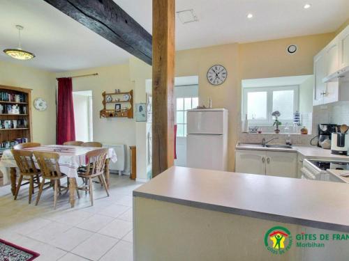 Gîte Ménéac, 7 pièces, 12 personnes - FR-1-378-1219 gîte à louer Merdrignac