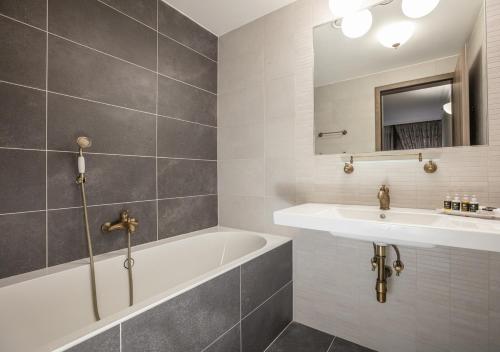 EFI SPA HOTEL - image 5