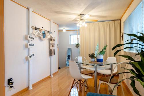 沖縄本島 Type D Room 40平米 -ウル エスポワール那覇- 2つ星 シングルルーム 客室