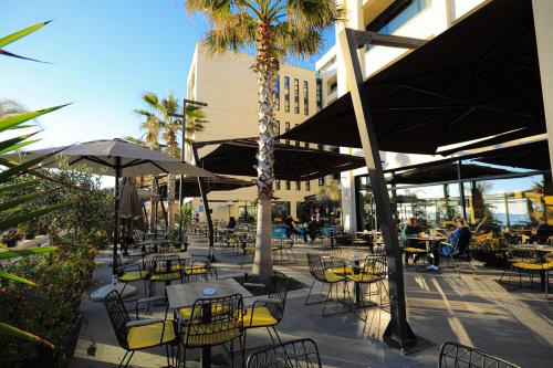 Royal G Hotel and Spa - image 12