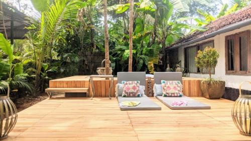 Sunsets and Palm Trees in Kuttanad Taluk