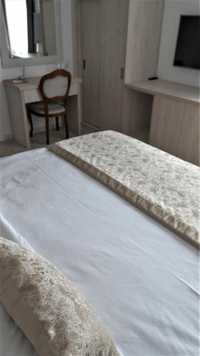Hotel Consul - image 14
