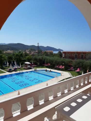 Splish Splash Apartments 3