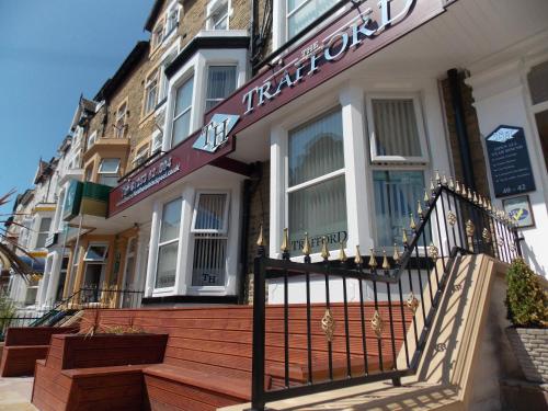 B&B Blackpool - The Trafford Hotel - Bed and Breakfast Blackpool