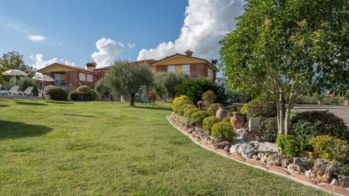 VILLA GABRI 8&2, Emma Villas