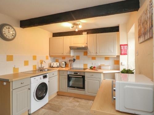 Laurel Cottage - image 12