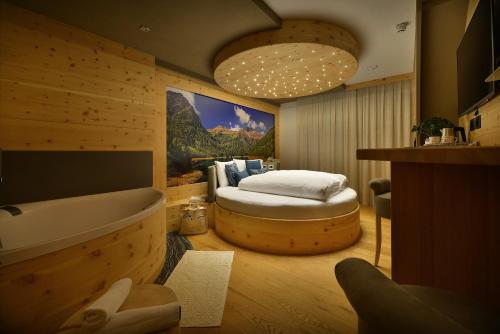 Double Room with Spa Bath