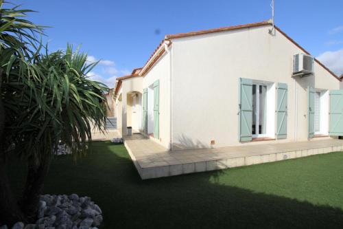 Maison 8per avec piscine - image 4