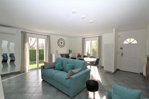 Maison 8per avec piscine - image 8