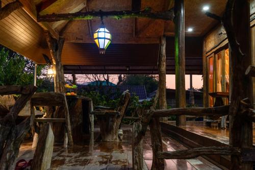 ชมมะนาด Private home2BR Baan Rai Rim Tarn 会说中文
