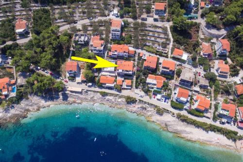  Apartments Andrijic in Prigradica
