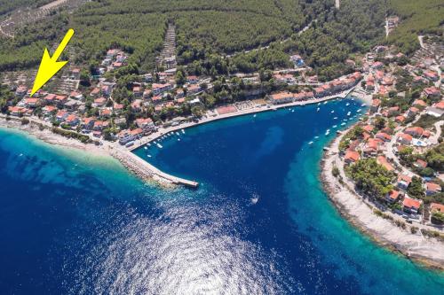  Apartments Andrijic in Prigradica