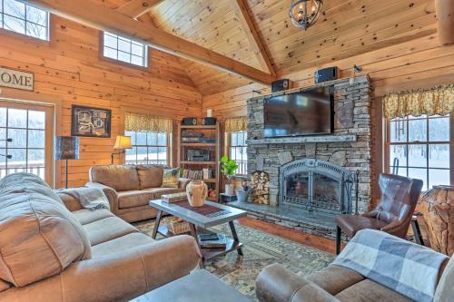Fire Pit and Game Room Waterfront Poconos Cabin in Nay Aug, USA