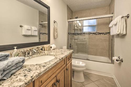 Bathroom, Pet-Friendly Home with Yard - 2 Blocks to Beach in Flagler Beach (FL)