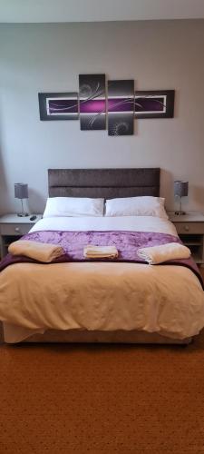 The Dog Inn - image 14