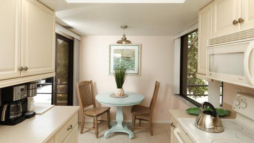 Beautiful Apartment with first class amenities on The Anchorage Siesta Key Apartment 1006 - image 5