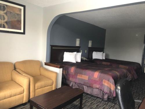 Gateway Inn and Suites Clarksville