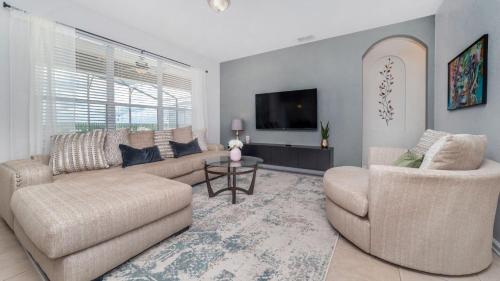 Perfect 6 Bedroom Villa on Windsor Hills Resort Orlando Villa 4775 - image 2