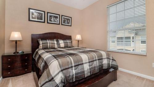Rent the Perfect 3 Bedroom Condo on Windsor Hills Resort Orlando Condo 4786 - image 6