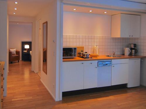 Hubertus Apartments - image 6